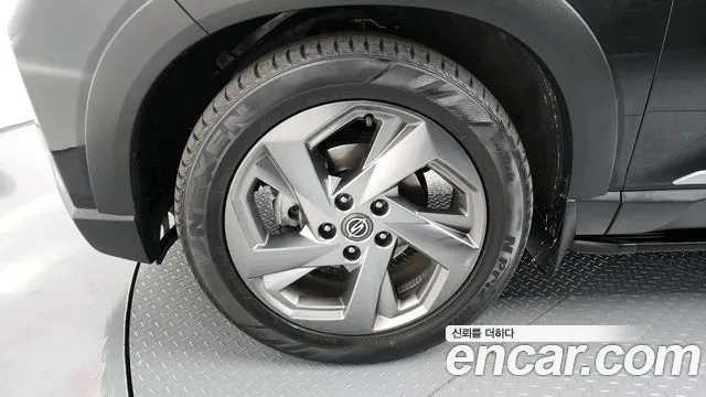 SsangYong Rexton 2021 thumb 6