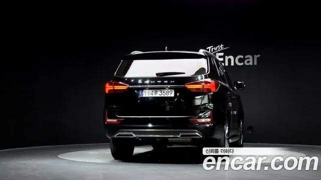 SsangYong Rexton 2021 thumb 5