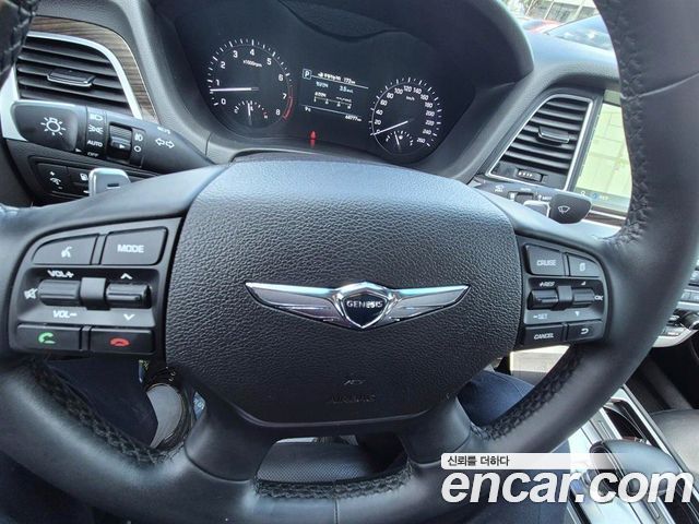 Genesis G80 2018 thumb 10