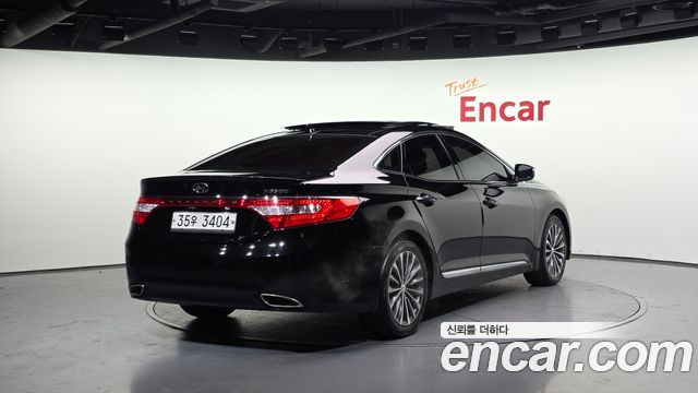 Hyundai Grandeur 2014 thumb 3