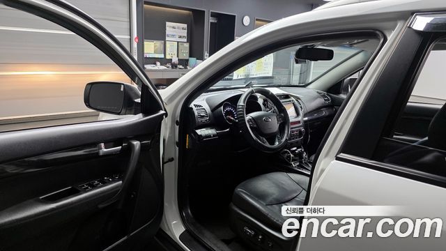 Kia Sorento 2012 thumb 11
