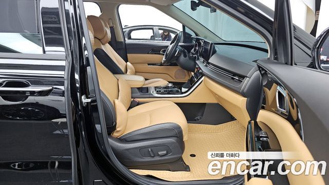 Kia Carnival 2022 thumb 12