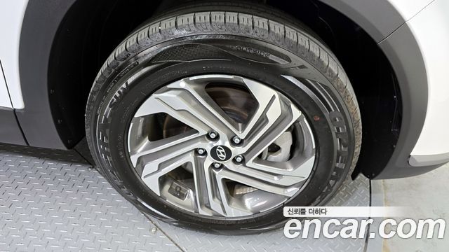 Hyundai Santa Fe 2023 thumb 6
