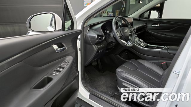 Hyundai Santa Fe 2023 thumb 11