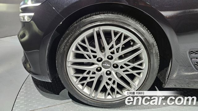 Genesis G70 2021 thumb 5