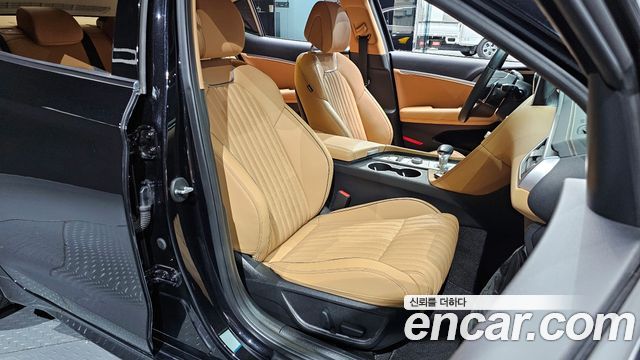 Genesis G70 2021 thumb 10