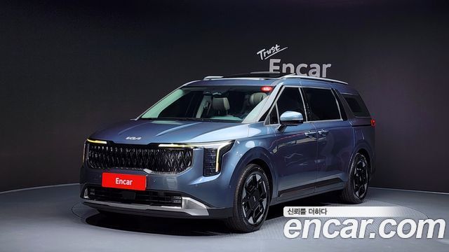 Kia Carnival 2024 thumb 2