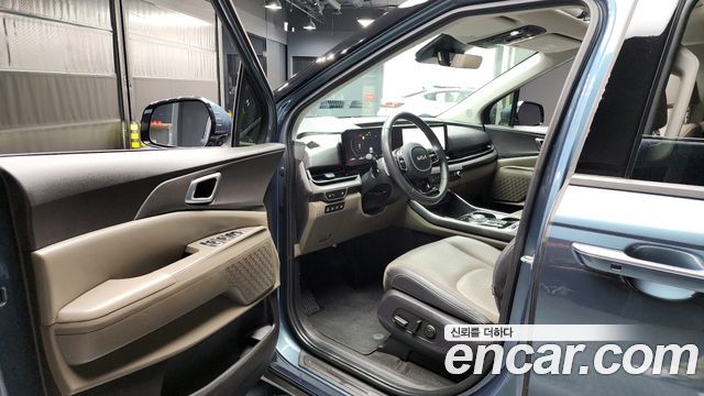Kia Carnival 2024 thumb 10