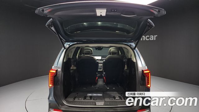 Kia Carnival 2024 thumb 11