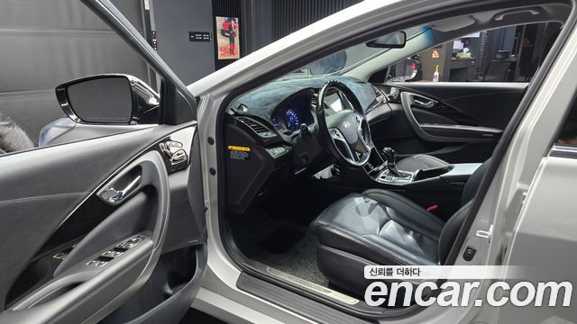 Hyundai Grandeur 2014 thumb 11