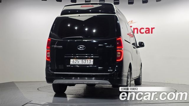Hyundai Starex 2019 thumb 4