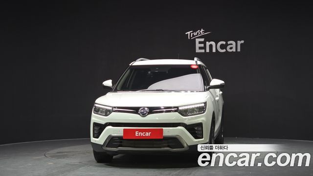 SsangYong Tivoli 2022 thumb 4