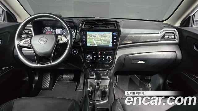 SsangYong Tivoli 2022 thumb 8