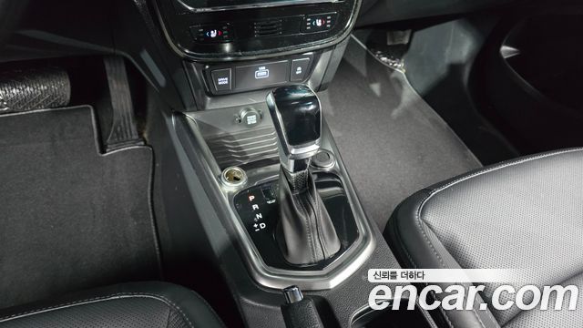 SsangYong Tivoli 2022 thumb 10