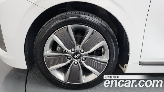 Hyundai IONIQ 6 2016 thumb 6