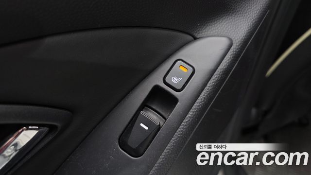 Hyundai Tucson 2012 thumb 12