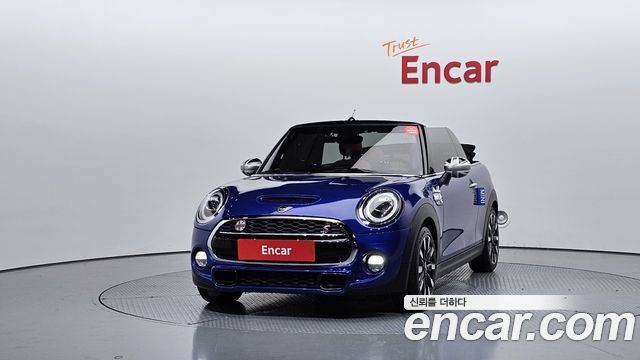 Mini Cooper Convertible 2019 thumb 4