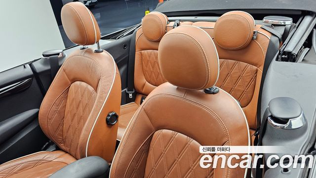 Mini Cooper Convertible 2019 thumb 12