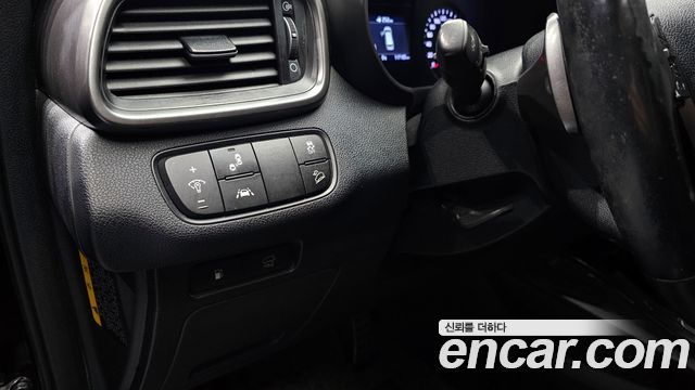 Kia Sorento 2018 thumb 12