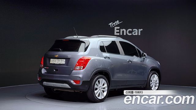 Chevrolet Trax 2018 thumb 3