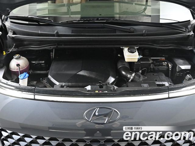 Hyundai Staria 2022 thumb 7