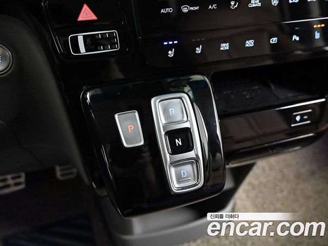 Hyundai Staria 2022 thumb 10
