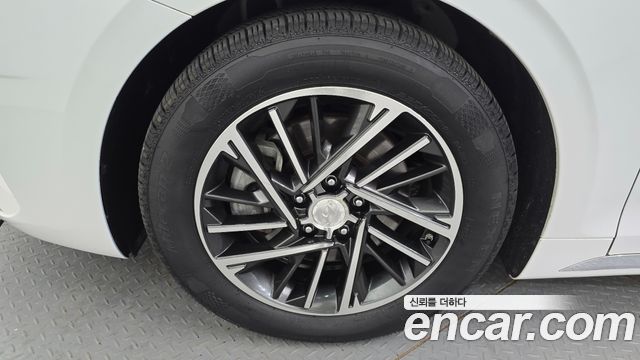 Hyundai Grandeur 2020 thumb 6