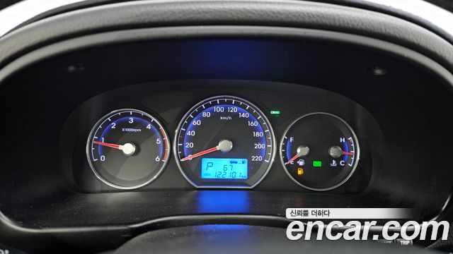 Hyundai Santa Fe 2011 thumb 9