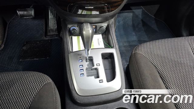 Hyundai Santa Fe 2011 thumb 10