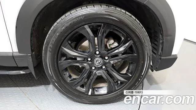 SsangYong Rexton 2022 thumb 6