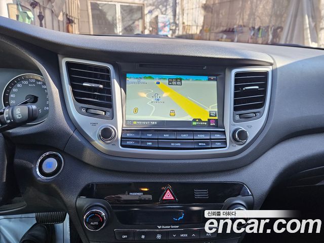 Hyundai Tucson 2016 thumb 9