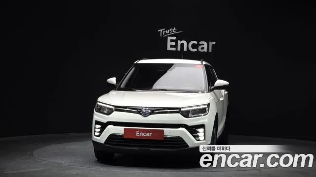 SsangYong Tivoli 2022 thumb 4