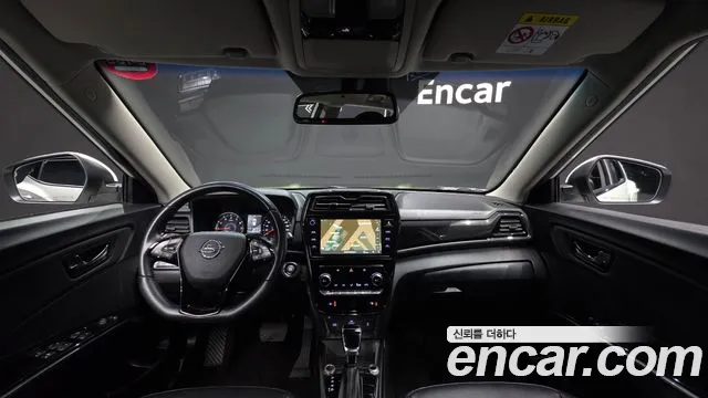 SsangYong Tivoli 2022 thumb 8