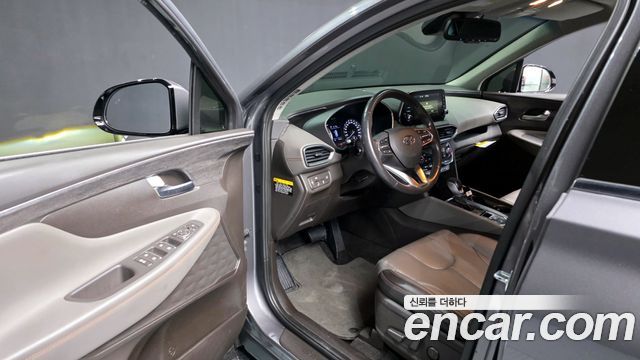 Hyundai Santa Fe 2019 thumb 10