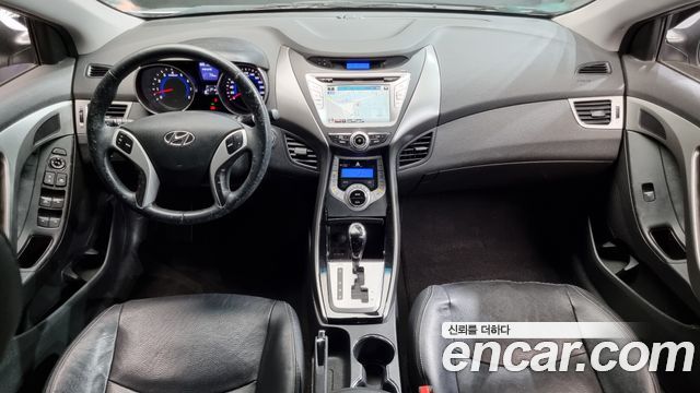 Hyundai Avante 2012 thumb 7