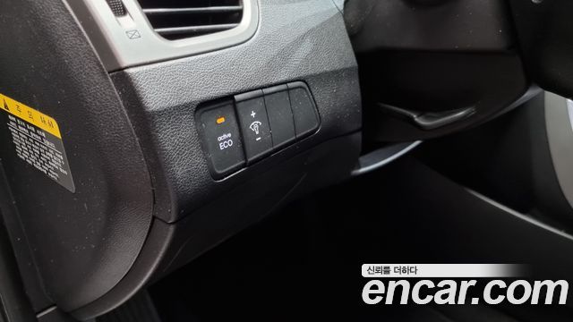 Hyundai Avante 2012 thumb 11