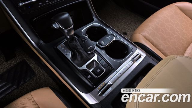 Kia Carnival 2021 thumb 9