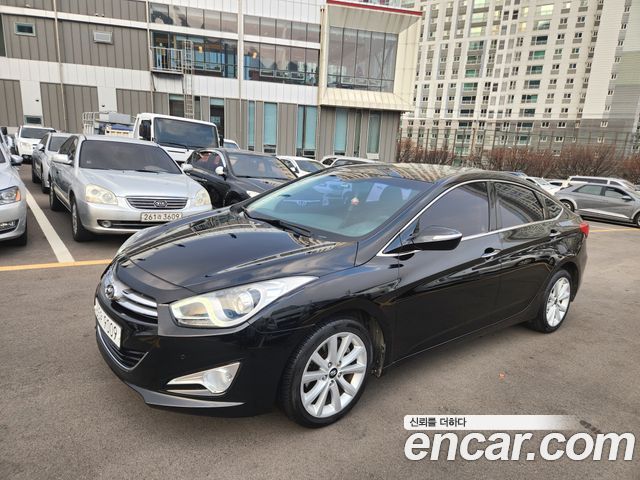 Hyundai i40 2013 thumb 2