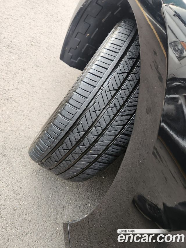 Hyundai i40 2013 thumb 8