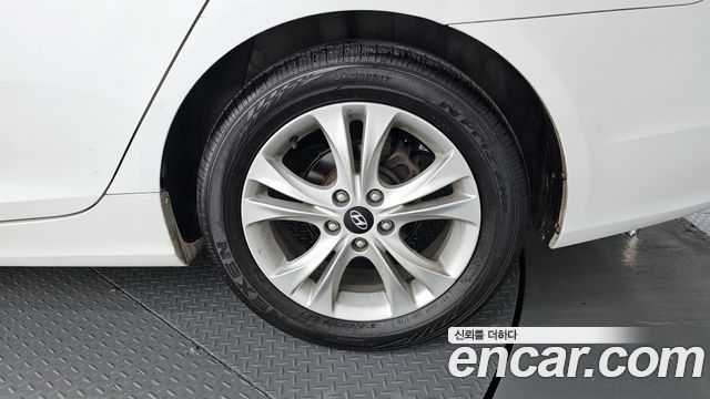 Hyundai Sonata 2010 thumb 6