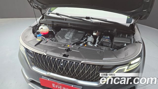 Kia Carnival 2023 thumb 7