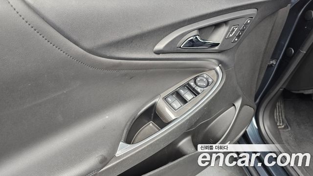 Chevrolet Malibu 2019 thumb 12