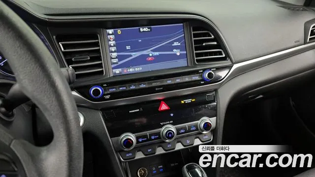 Hyundai Avante 2019 thumb 5