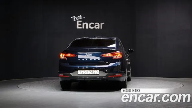 Hyundai Avante 2019 thumb 8