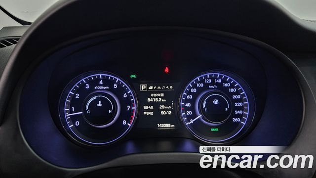 Hyundai Aslan 2015 thumb 9