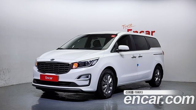 Kia Carnival 2018 thumb 2