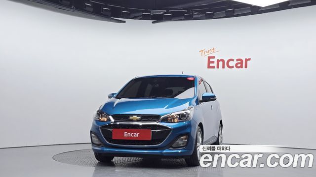 Chevrolet Spark 2018 thumb 4