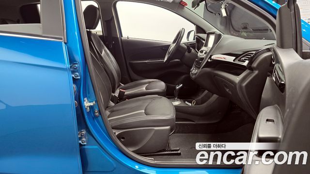 Chevrolet Spark 2018 thumb 10