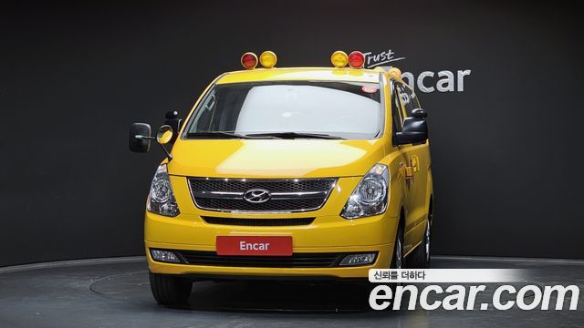 Hyundai Starex 2014 thumb 4