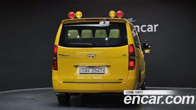 Hyundai Starex 2014 thumb 5